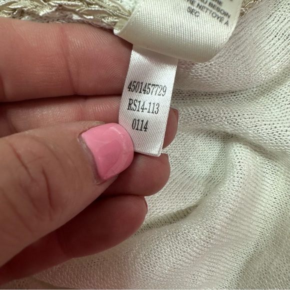 Chico's Cream Tan poncho Shrug sweater Textured Trim sz L/XL pull over v-neck - Picture 10 of 11